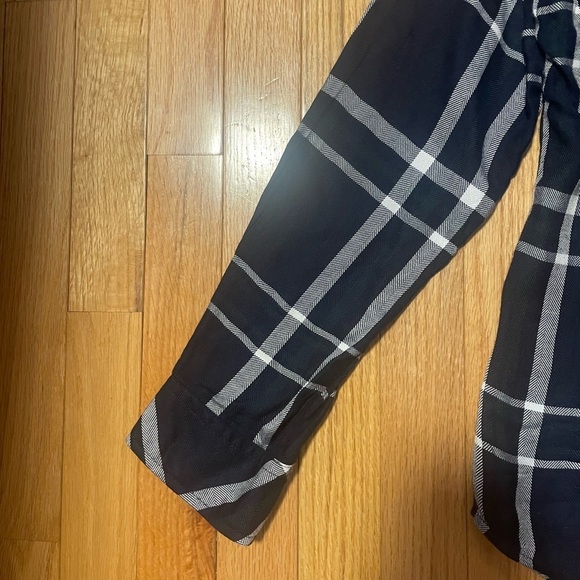 Workshop Republic Clothing Navy and White Plaid Button Down Size Large - Picture 3 of 6